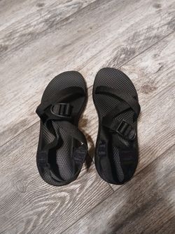 Chaos Sandals Black Womans Sz9