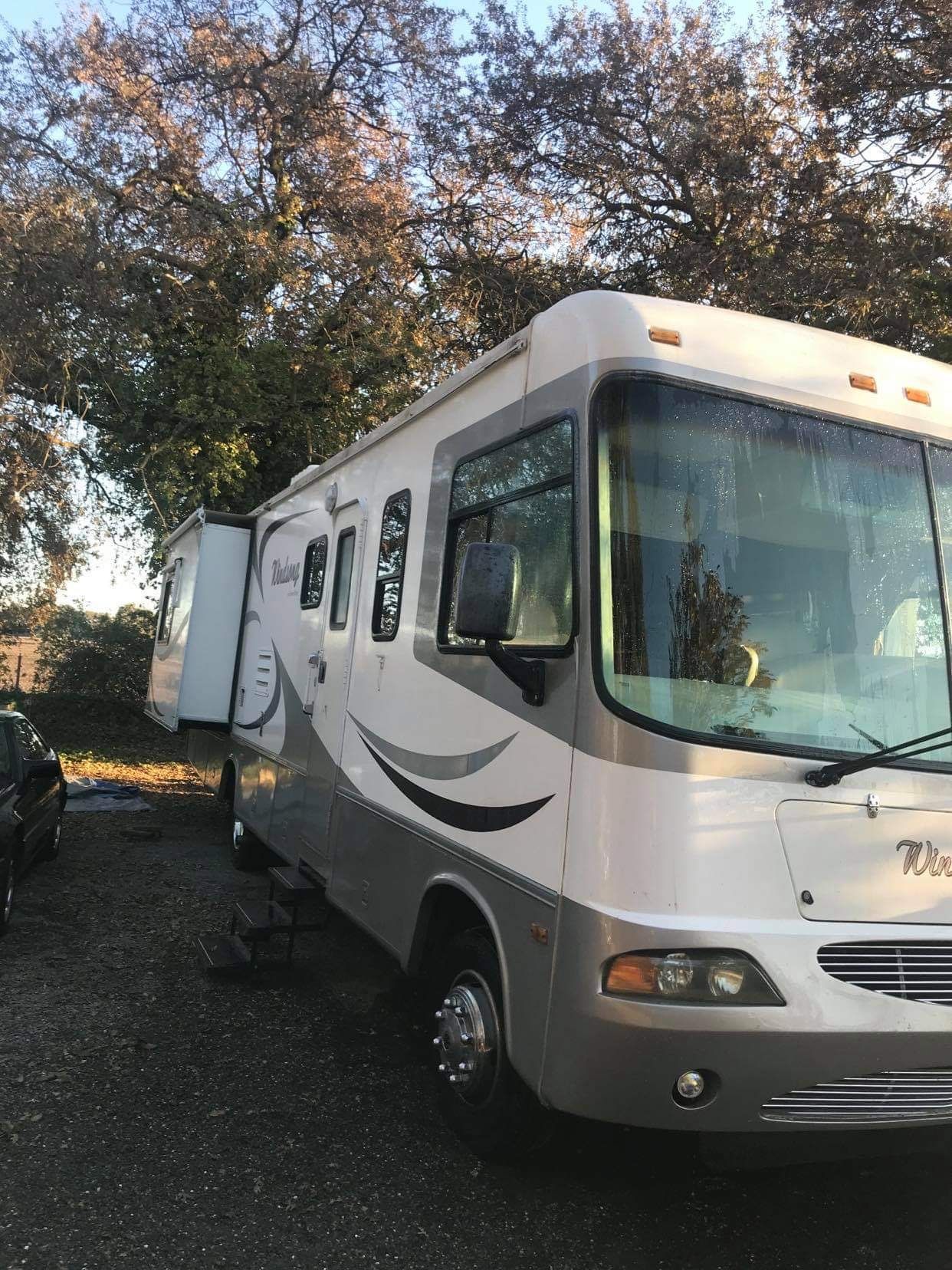 2003 RV Windsong By Forest River