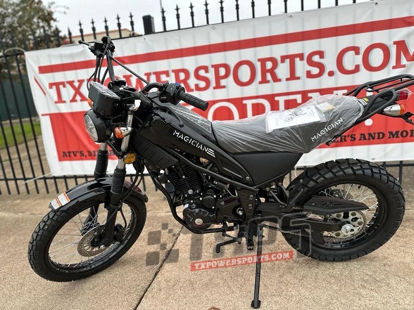 Dirt Bike/motorcycle 