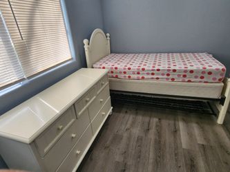 Bedroom Set