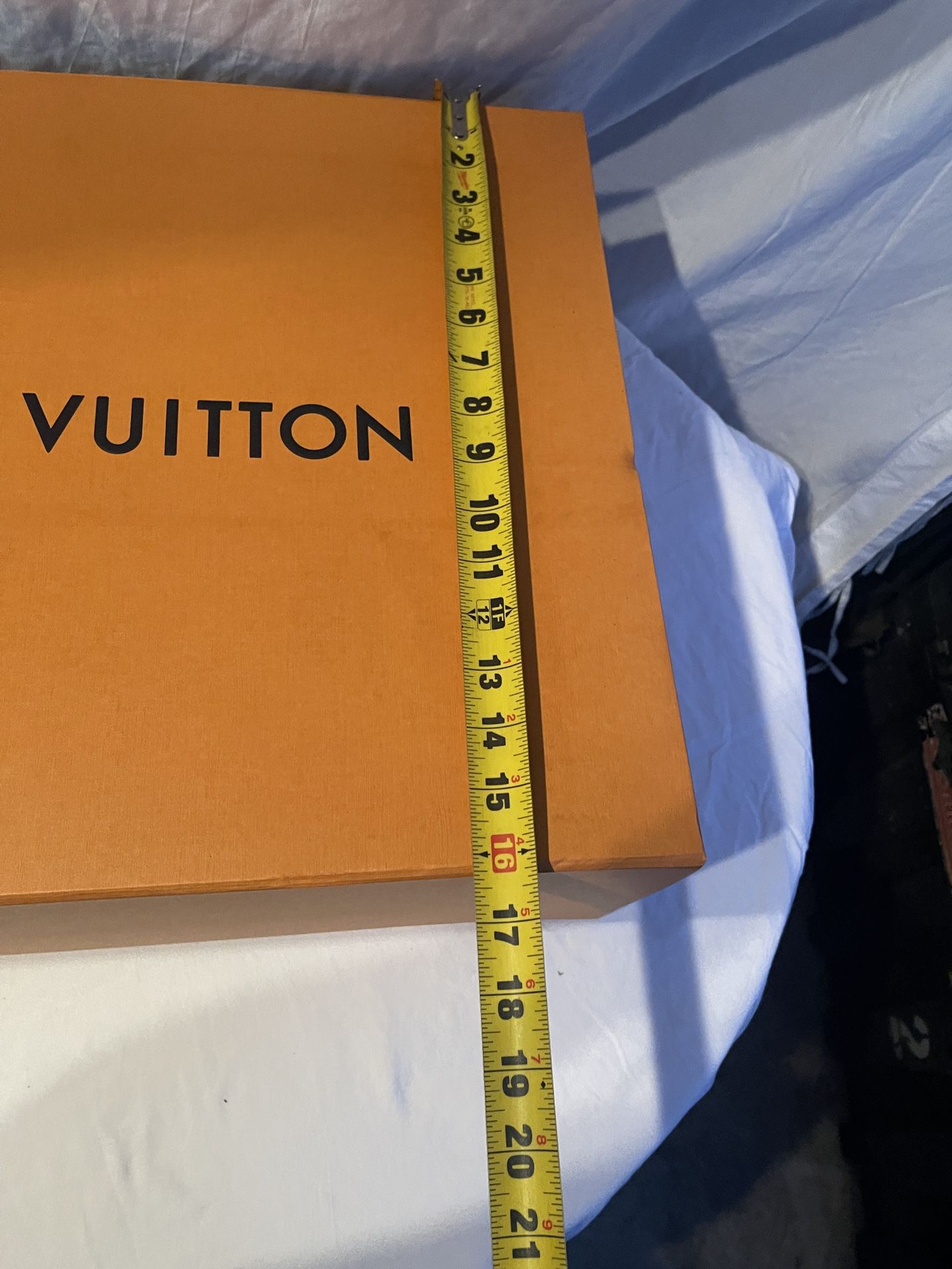 Louis Vuitton shoe box With Magnetic Flap for Sale in Oakland, CA - OfferUp