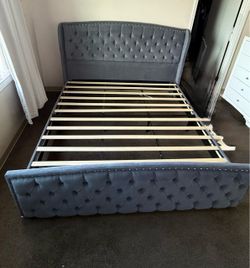 Dulne Deep Button Tufted Upholstered King Bed with Nailhead Trim Wingback Headboora, Gray