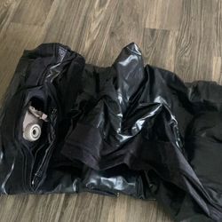 Queen air mattress 