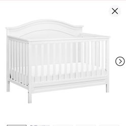 DaVinci Charlie 4-in-1 Convertible Crib