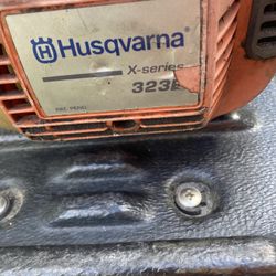 Husqvarna 323L
