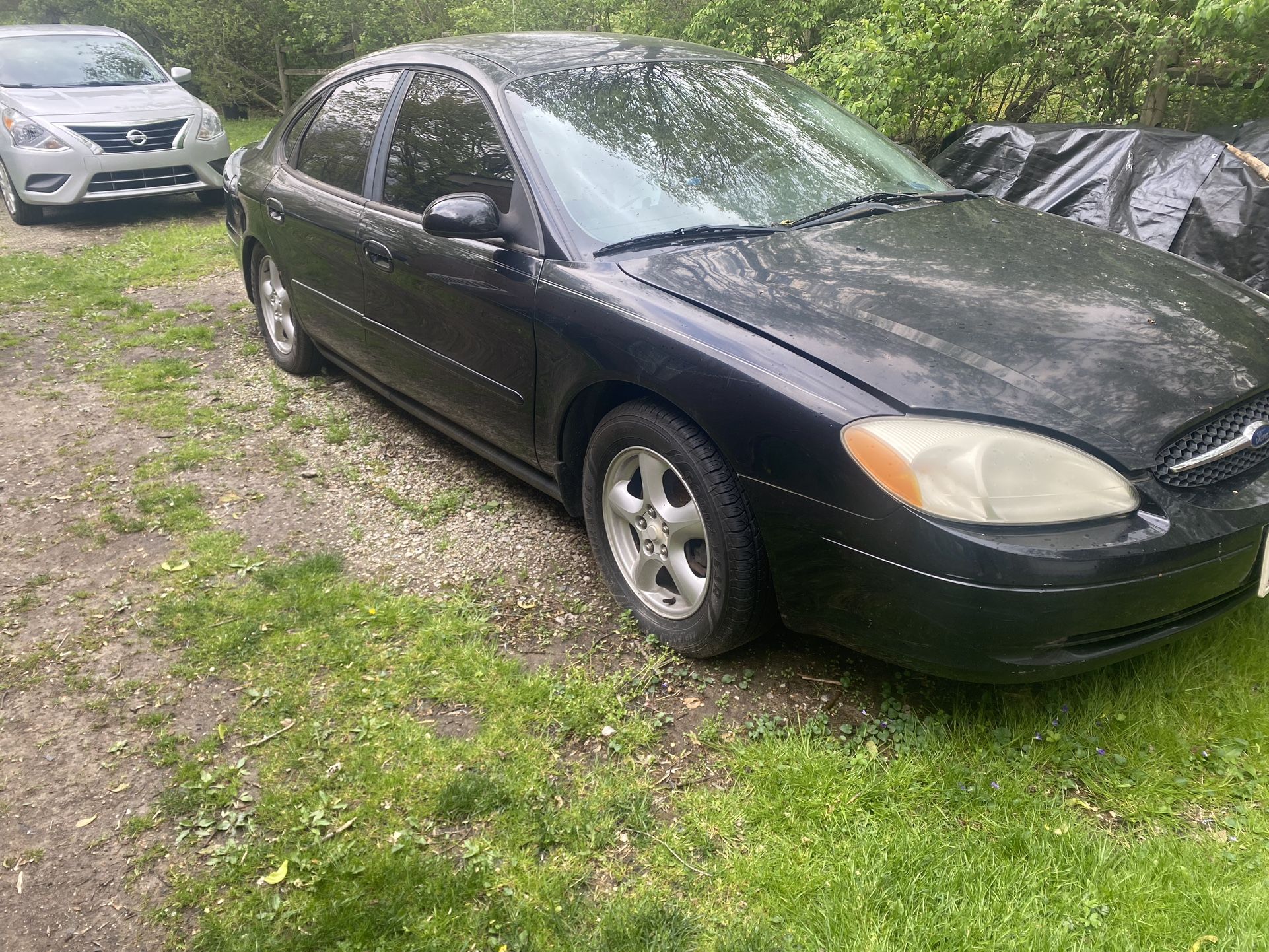 2003 Ford Taurus