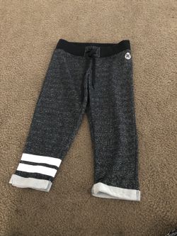 Small Nike Hurley DriFit Capri Joggers