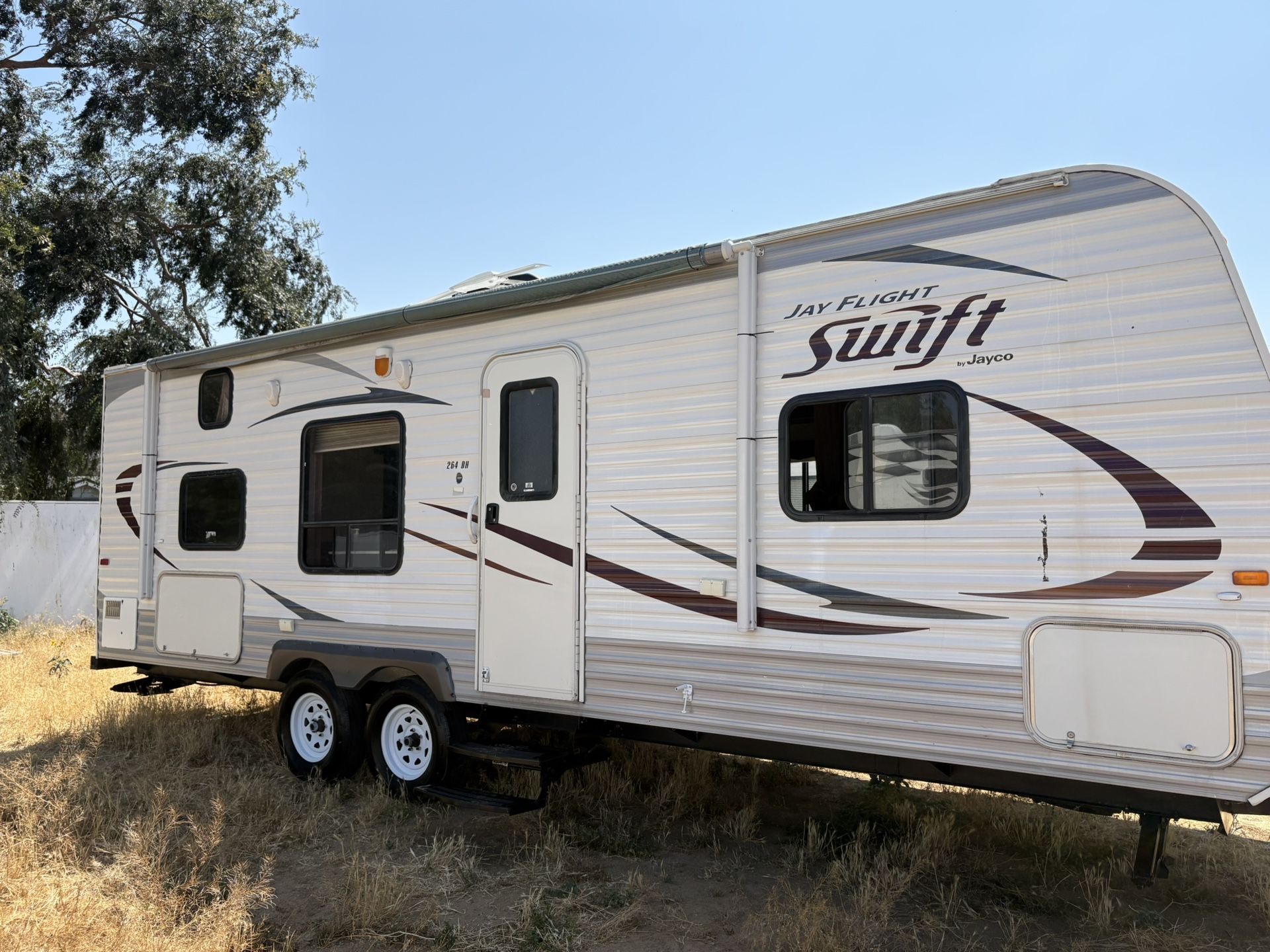 2014 jayco travel trailer 26ft in Excellent Condition