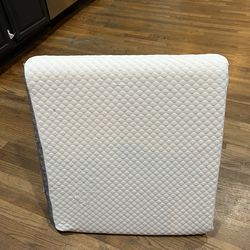 Wedge Pillow - Memory Foam with Washable Cover
