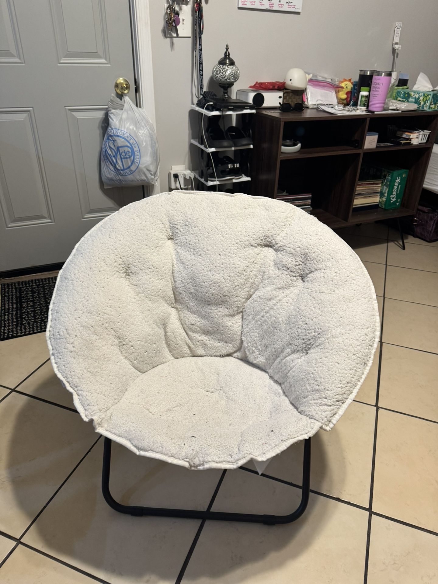 Saucer Chair