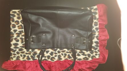 Beautiful black business leather bag