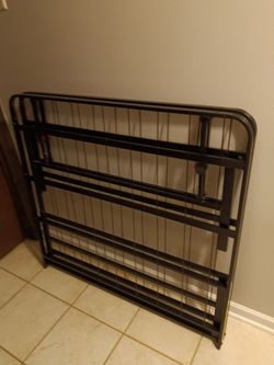 Twin folding platform mattress frame