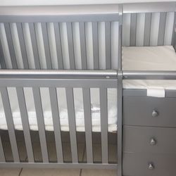 Baby Crib W/ Mattress & Changing Table