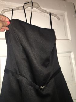 Women’s strapless satin dress