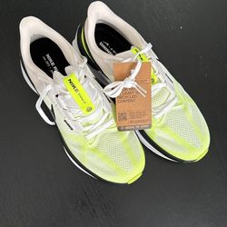 Nike Men's Structure 25 Running Shoes Yellow 