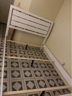 Bed frame full size