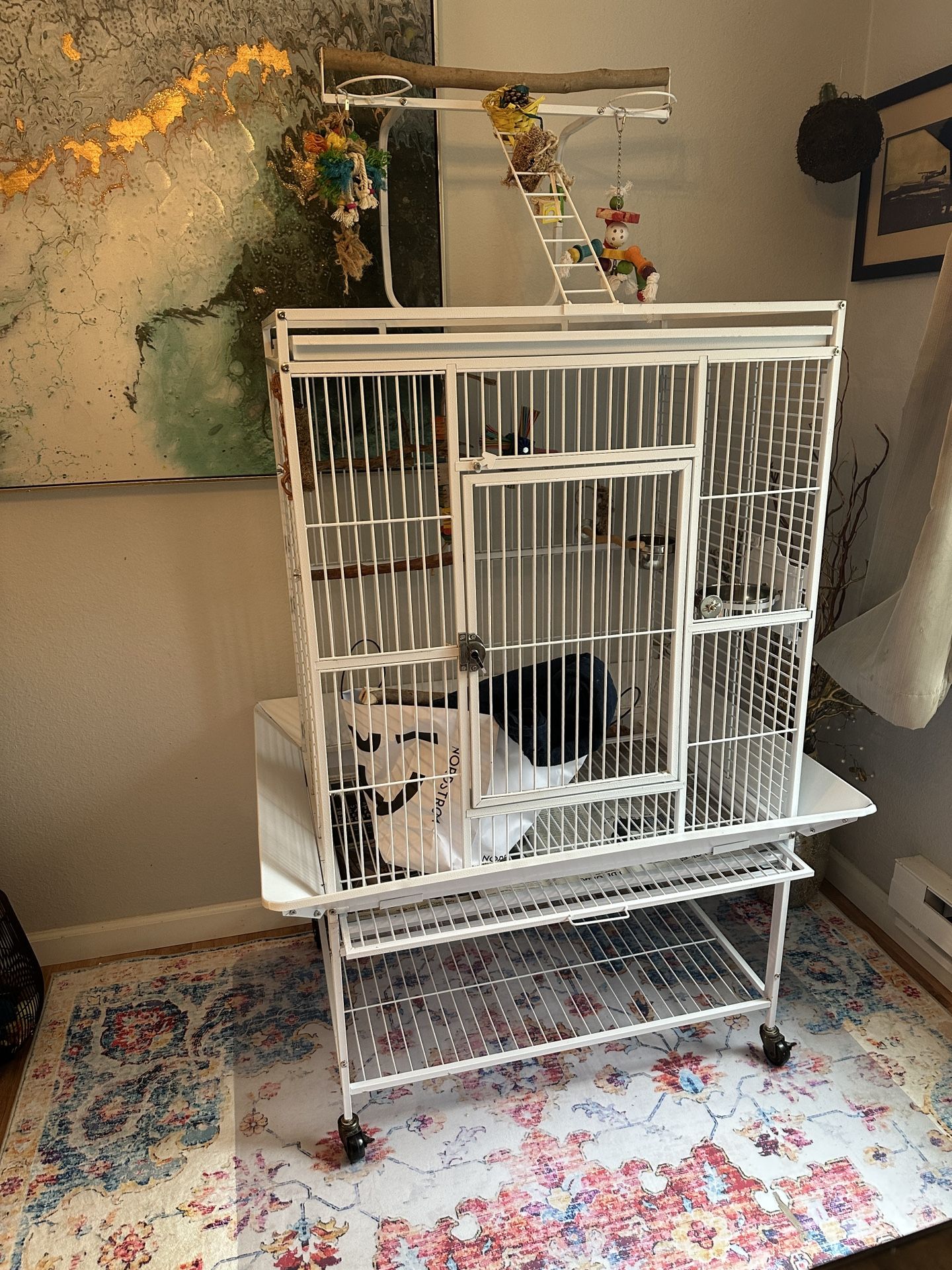 For Sale: Premium Parrot Cage – Barely Used