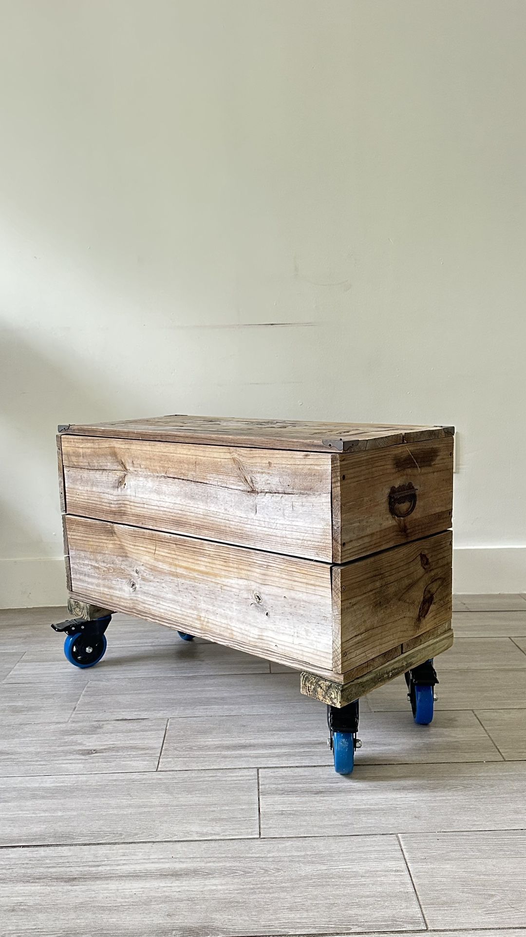 Storage Chest With Wheels