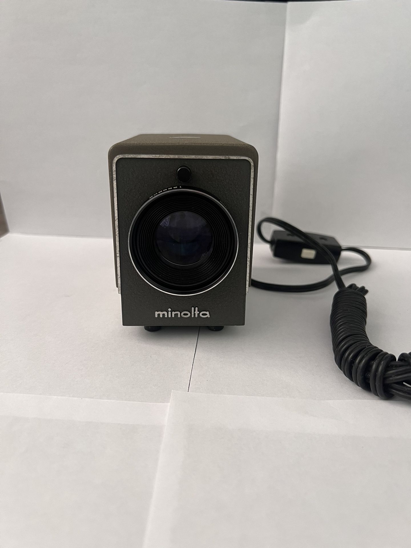 Vintage Minolta Mini 35 II Slide Projector Case And Minolta Blower.