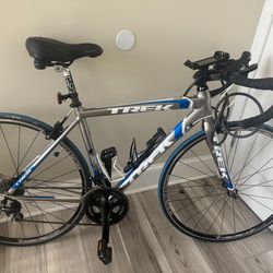 Trek Alpha 2.1 Road Bike 50cm Silver Blue White 700C Drop Bar Aluminum