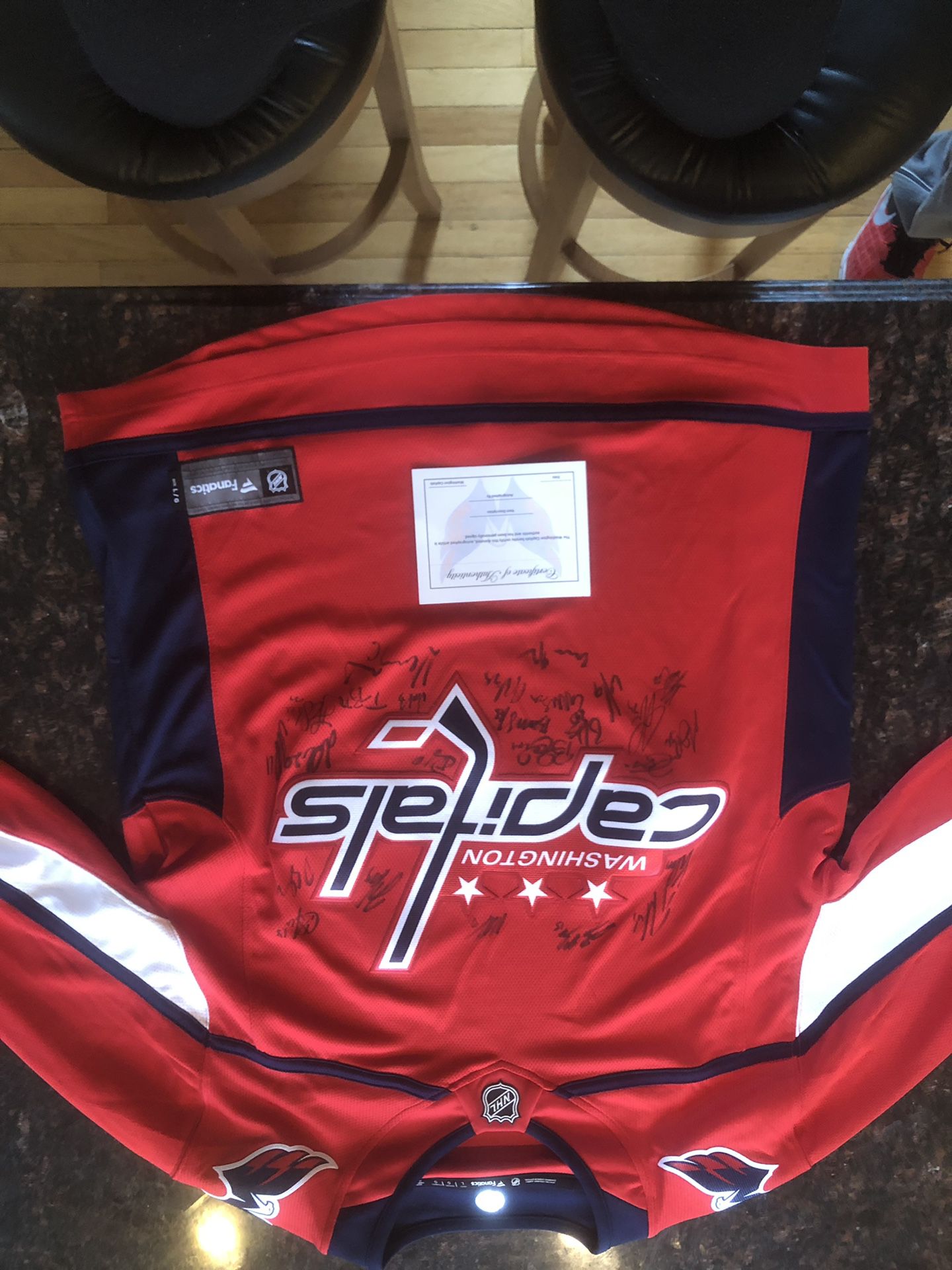 2018 authentic Washington capitals jersey. Entire 2018 championship jersey signed by the whole team