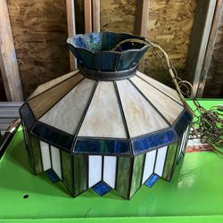 Hand Crafted Tiffany Style Light Pendant