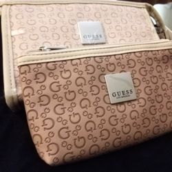 GUESS  MAKE UP BAG