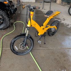 Almost New Electric Bike, Ultra Motor A2B 