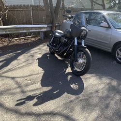 2017 Harley Street bob