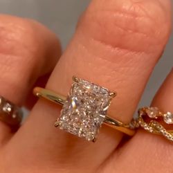 2 Carat Diamond Ring