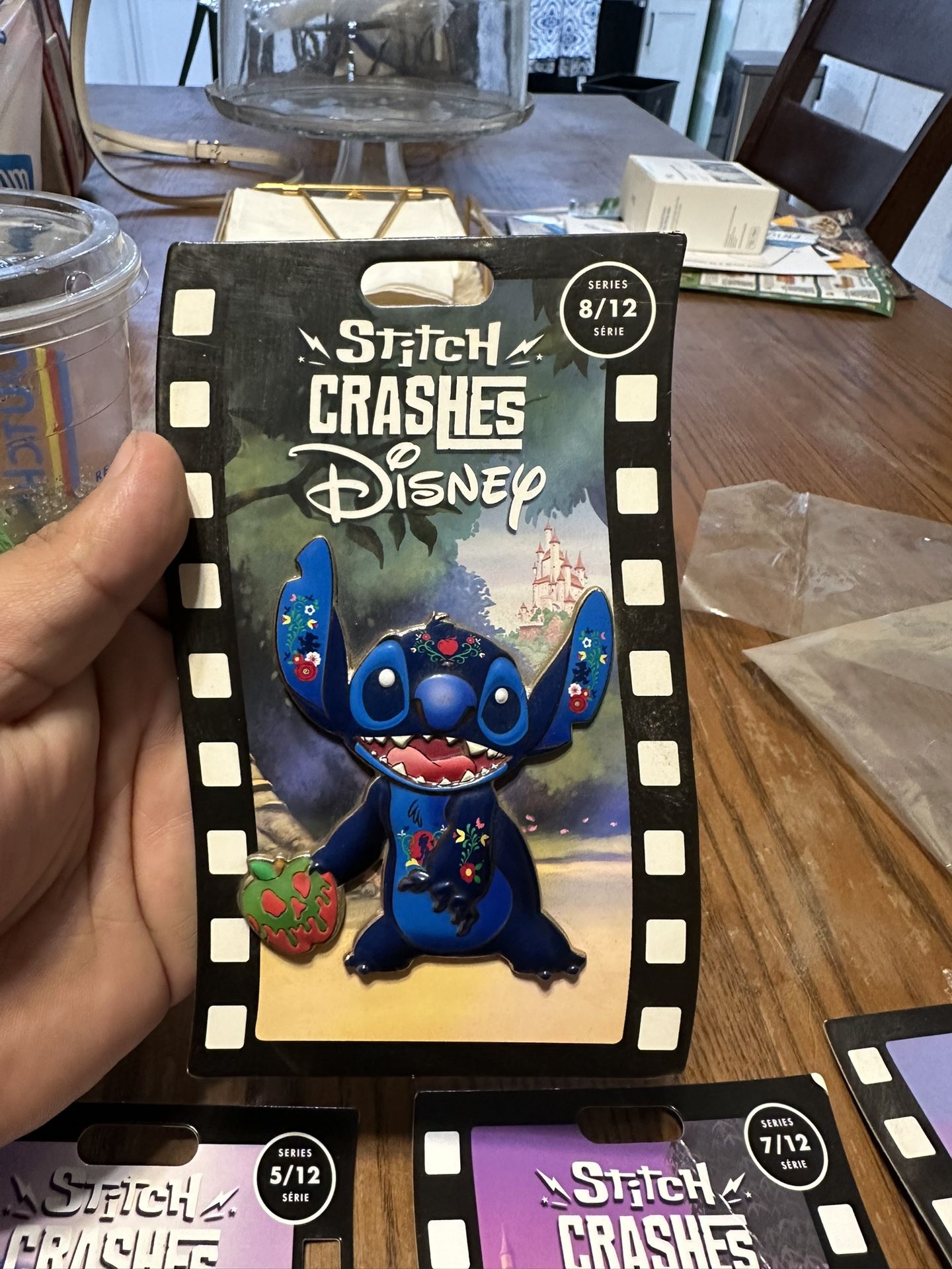 Stitch Crashes Disney Pin 8/12 (Snow White)