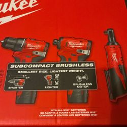 Milwaukee M 12 combo kit