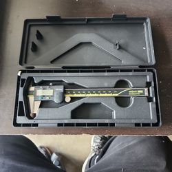 Mitutoyo 500-160-30 Absolute Digimatic Caliper 0-6″/150mm