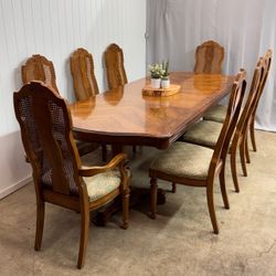 Vintage very nice 8-person dining set - FREE DELIVERY