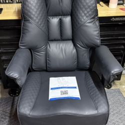 Executive Office Chair with Foot Rest