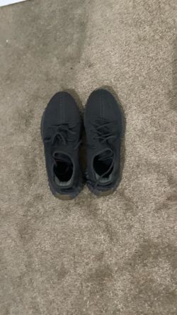 Yeezy size 11 1/2