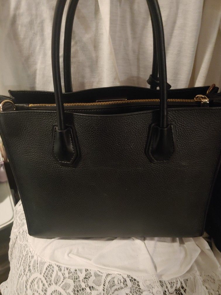 Michael Kors Black Grained Leather Large Mercer Tote Michael Kors