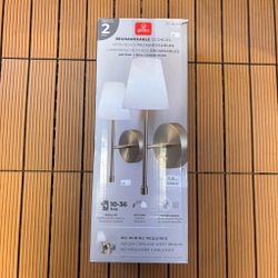 Globe Electric Wireless Rechargeable LED Integrated Wall Sconce 2-pack