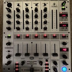 Behringer DJX700 Professional DJ Mixer 