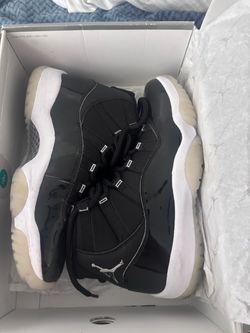Jubilee 11’s size 9