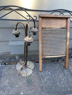 ANTIQUE LOT - Sale