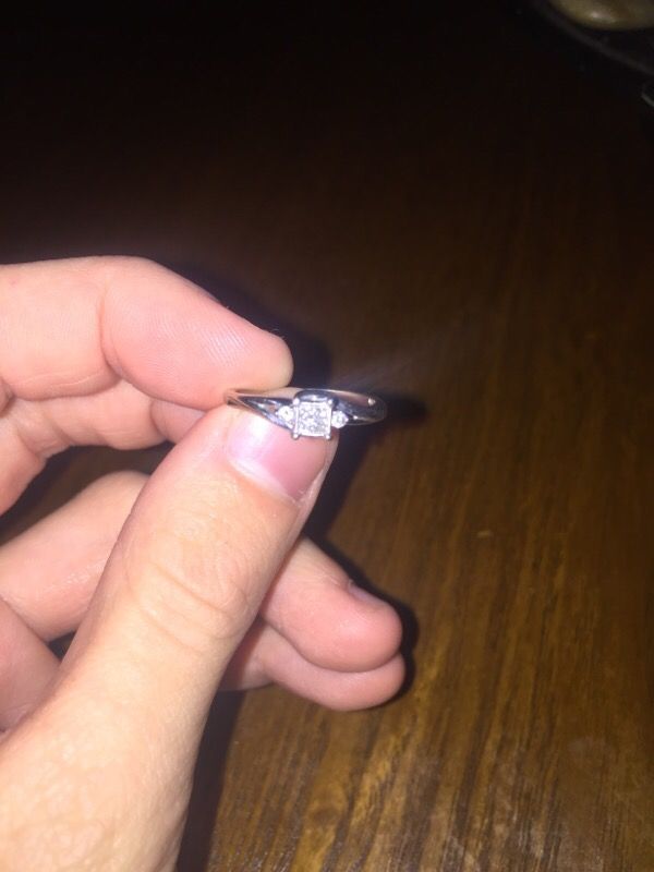 Princess cut diamond ring