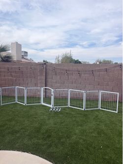 JSB 8 Panel Extra Wide Freestanding Pet Gate/ Play Pen (35th Ave & Bell Rd)