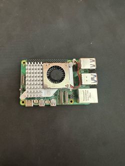 Raspberry Pi AI Bundle - Pi 5 (8GB) + AI HAT+ 26 TOPS + Ai Camera + 2 Displays