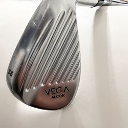 New- Vega Alcor 56* Wedge RH in Steel Shaft 