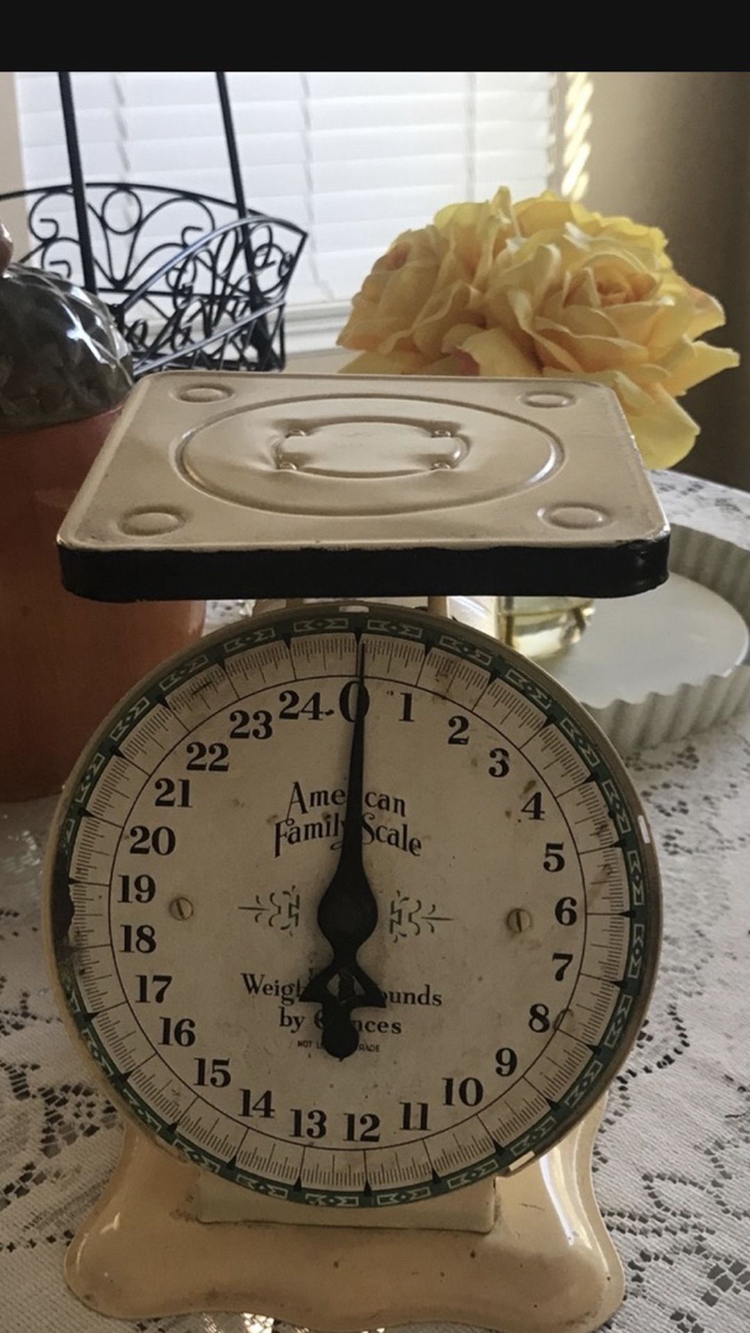 1930s Vintage American Family Scale