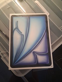 Brand new in box Ipad Air 11inch