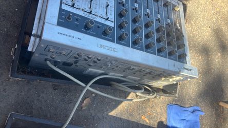 Vintage Pm-1 Powermixer with suitcase carrier