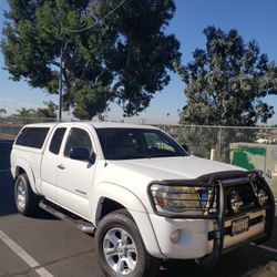 2005 TOYOTA TACOMA 
