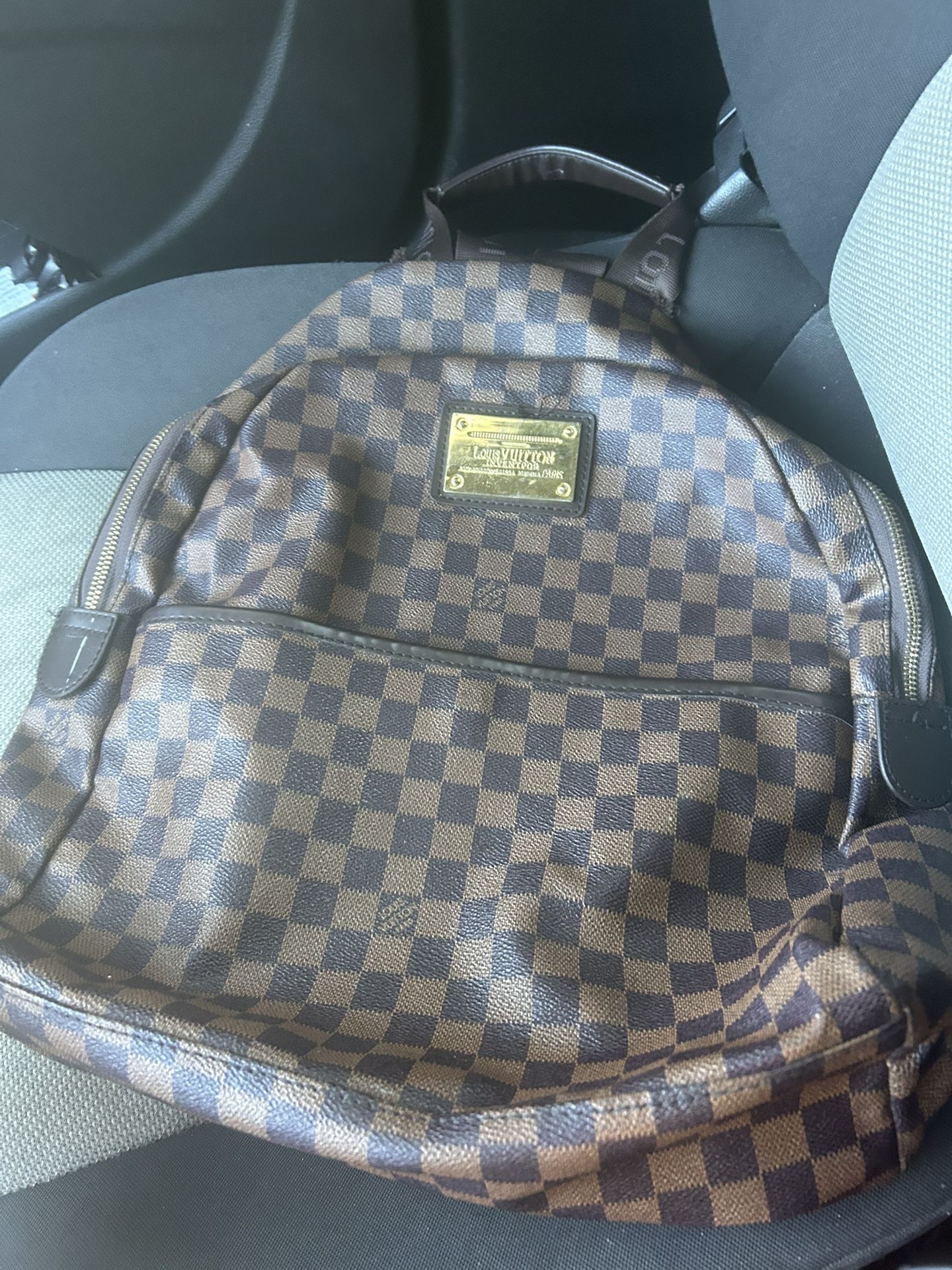 Louis Vuitton 